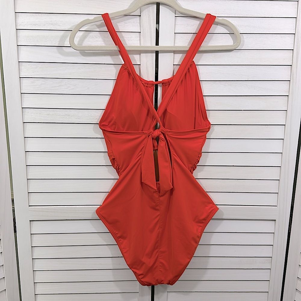 La Blanca Island Goddess Swimsuit Size 12 - Picture 6 of 10
